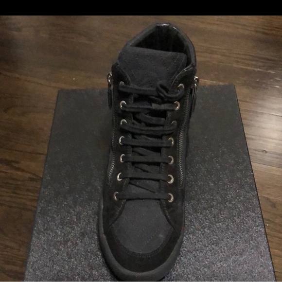 Chanel Sneaker size 40 dust bag not available - Picture 7 of 11